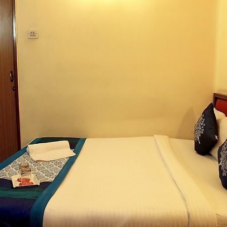 Oyo 4621 Hotel Camac Plaza 콜카타 외부 사진