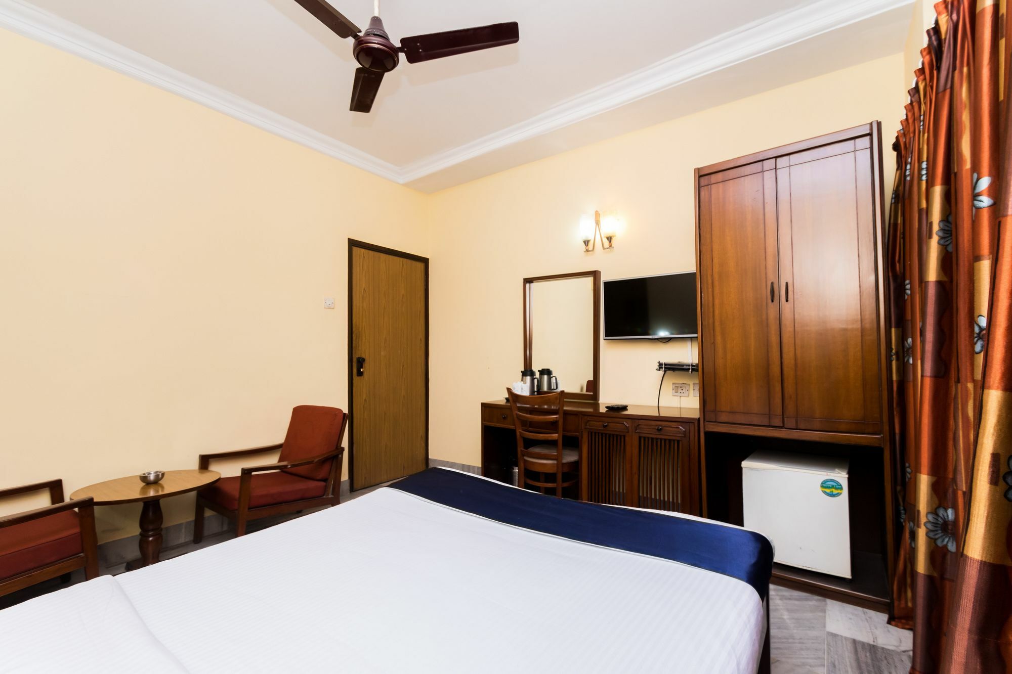Oyo 4621 Hotel Camac Plaza 콜카타 외부 사진